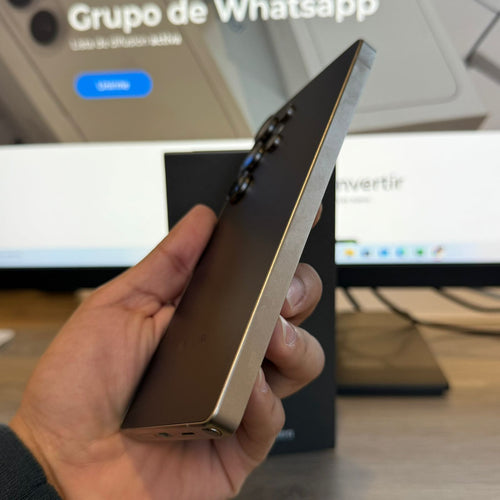 SAMSUNG GALAXY S25 ULTRA.